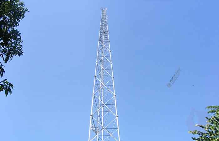 Radio Tower 3 Leg